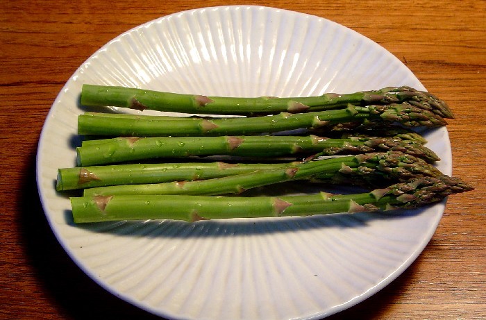 Asparagus0529 (98k image)